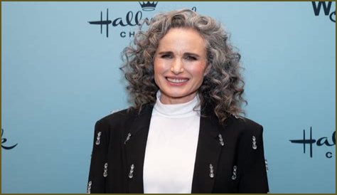 Enza Sambataro: A Rising Star In The World Of Entertainment