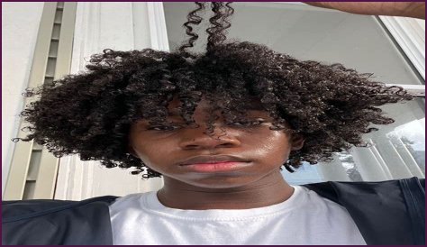 Gwen Stefani's Iconic Curly Hair: A Journey Through Style